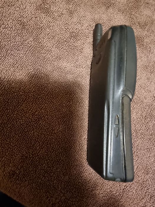 Sprawna nokia 7110 w dobrym stanie z ladowarka