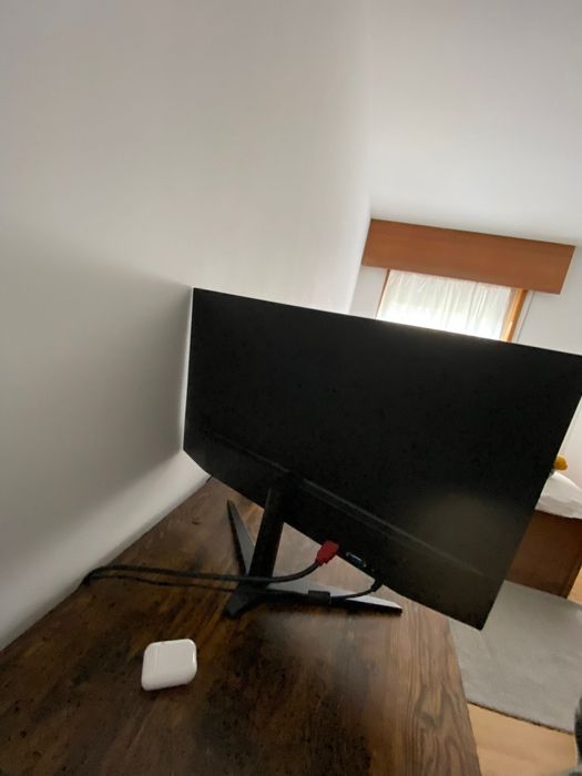 Monitor 60 hz AOC LCD (59.9 cm)