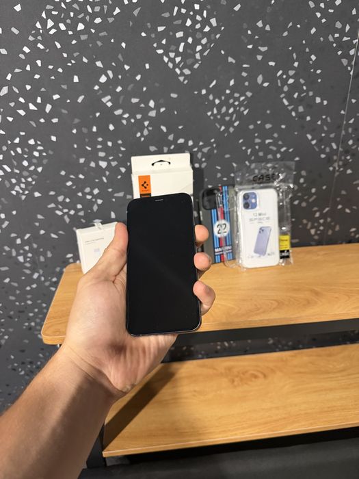 Iphone 12 mini - 91 % kondycja baterii