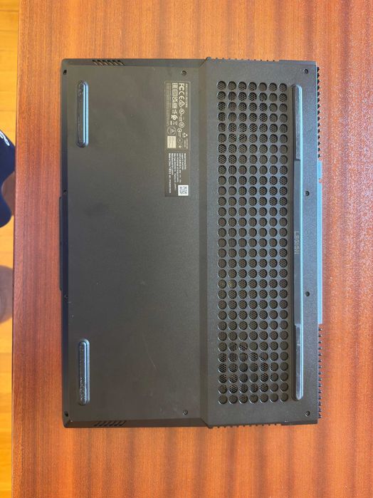 Lenovo Legion 5 – Ryzen 7 / RTX 3070 / 32GB / 512GB SSD |COMO NOVO|