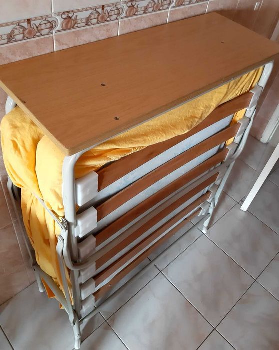 Cama dobrável de ferro (solteiro)