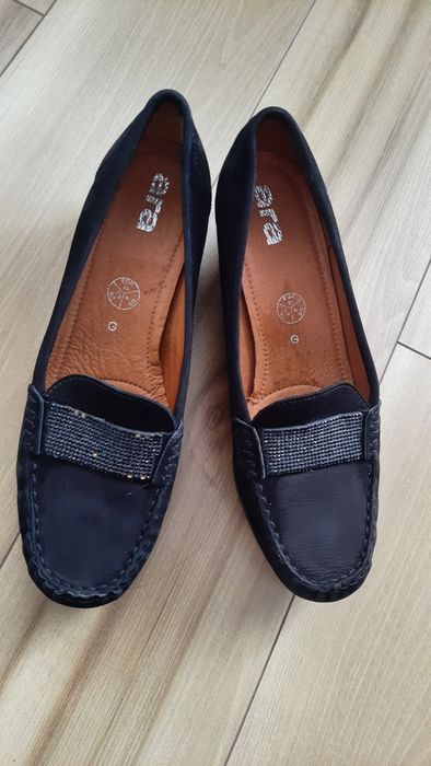 Czarne skórzane baleriny ARA# buty wsuwane r. 40