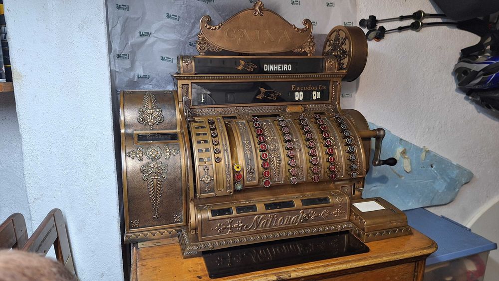 Máquina registadora Nacional 6 gavetas