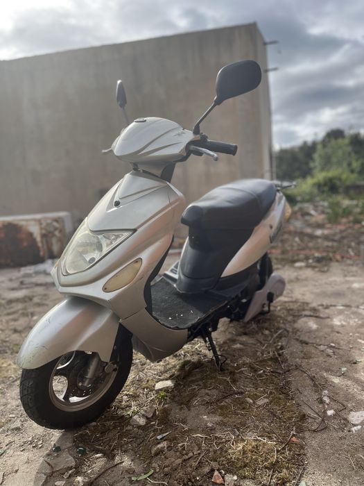 Troco moto  eletrica com todos os documentos!