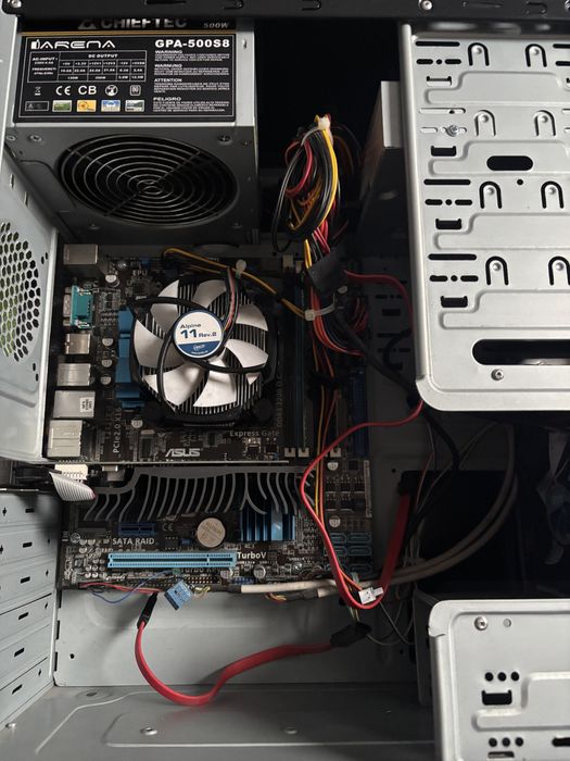 Komputer stacjonarny bez dysku