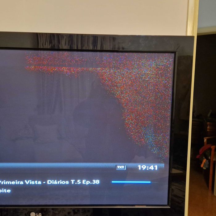 TV LG Plasma 42"