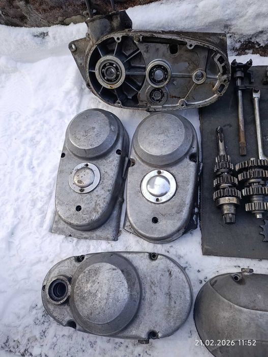 Двигун  на Мінськ 6 в               .