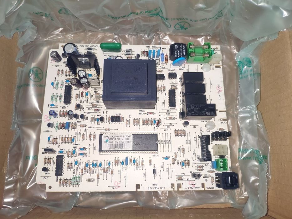 Ariston Uno ремонт