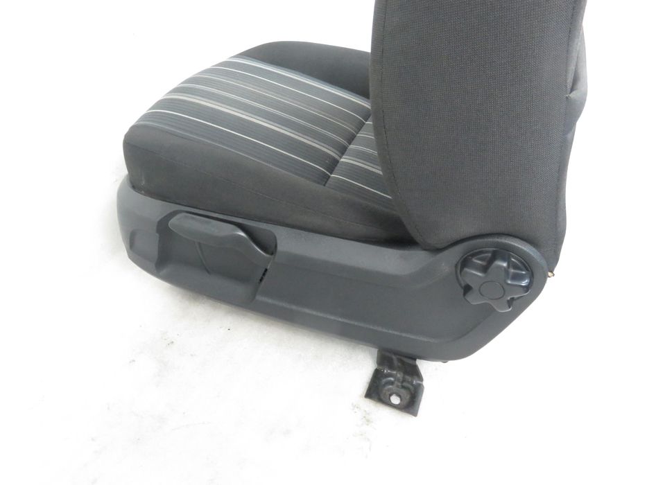 Fotel Kierowcy Ford Focus Mk2 II