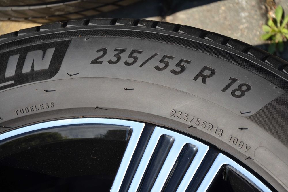 Koła Volvo XC 40 Opony Michelin Lato 235/55/R18 Oryginał