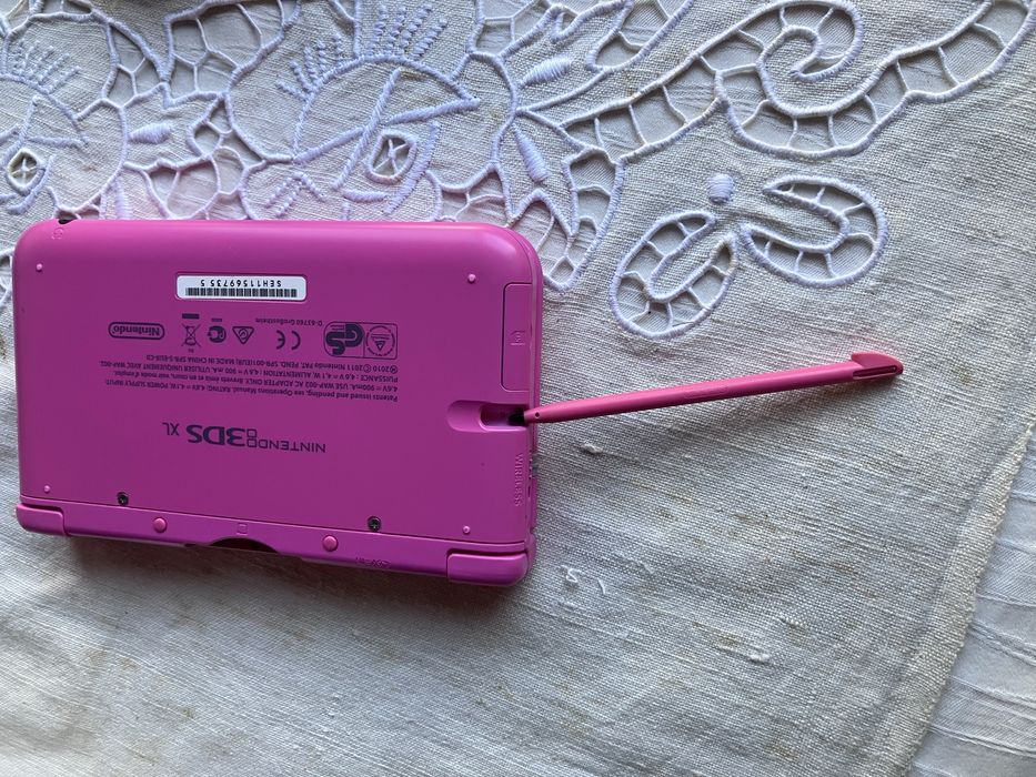 Nintendo 3DS XL Rosa