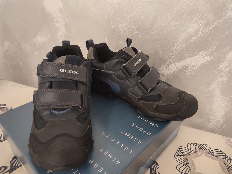 Шкіряні черевики Geox Aerant. er 38 ботинки