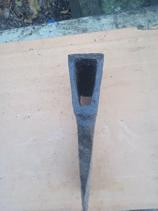 Сокира старовина.