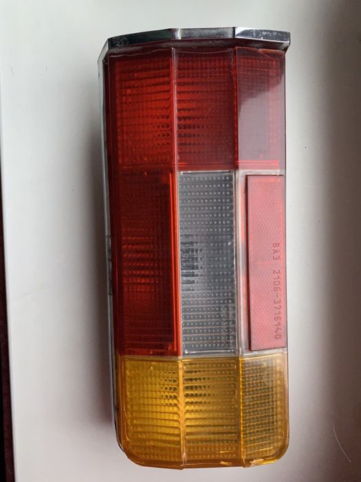 Задні фари Ваз 2106