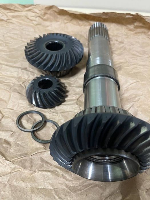 Шестерні нижнього редуктора Volvo Penta 3861861