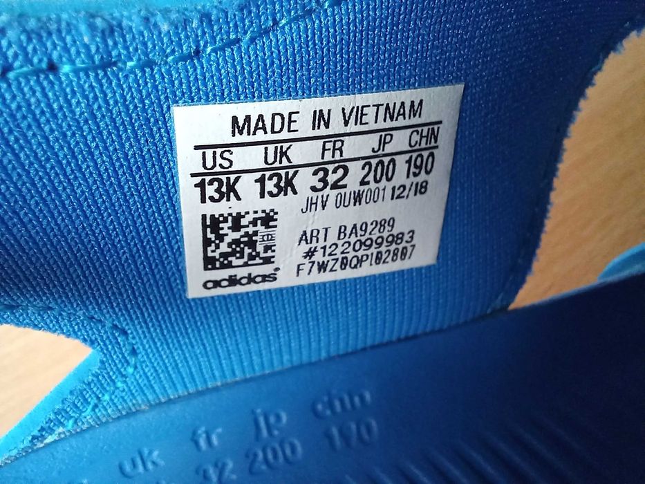 Класні босоніжки сандалі Adidas 31 р. устілка 19,5 см