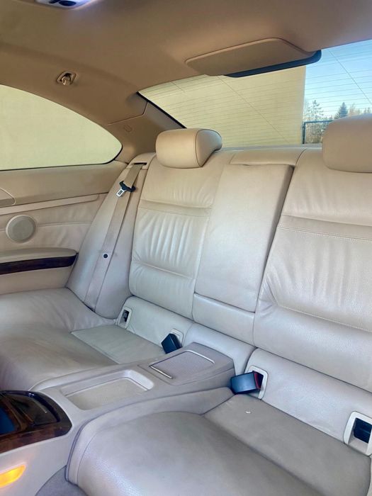 BMW E92 // 320d // Coupe // Automat // Super Stan