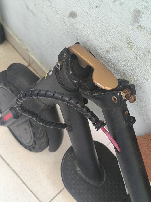 Trotinete Unimade Leopard L301UA para peças - com erro