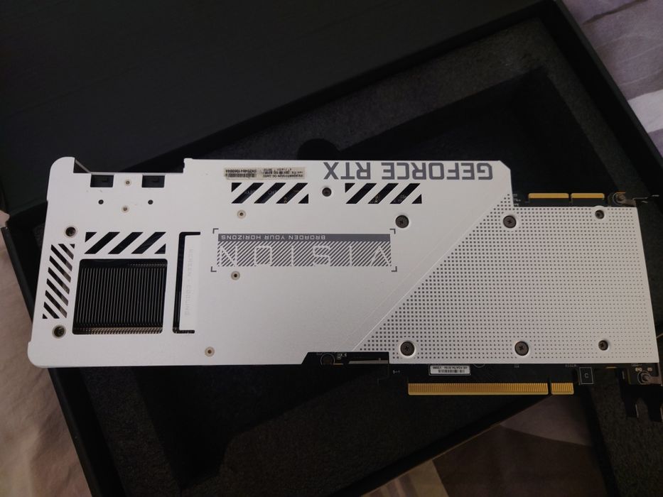 RTX 3090 24gb Gigabyte Vision OC