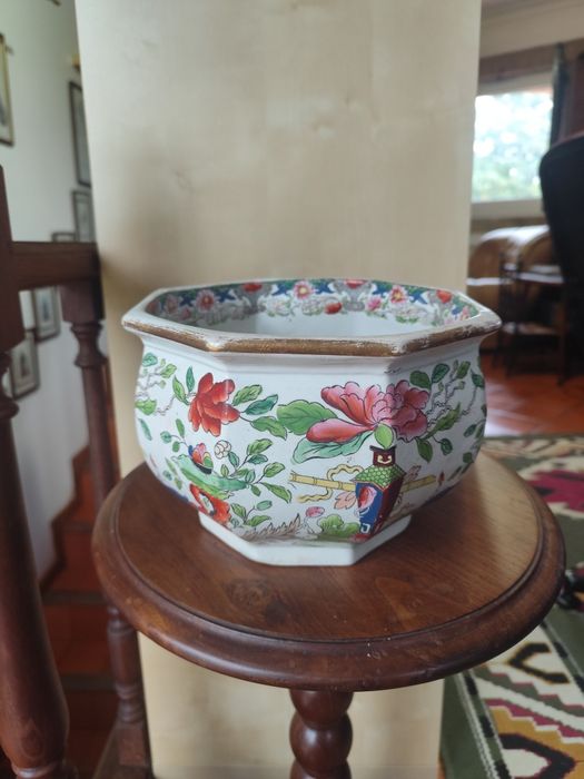 Mason's Patent Ironstone Chamber Pot