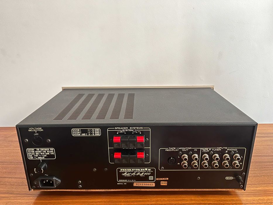 Amplificador Marantz PM 400 Anos 80
