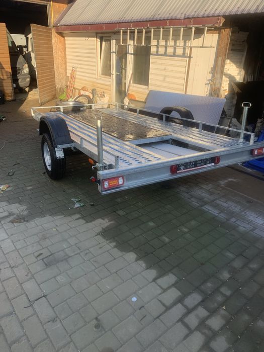 Лавета причеп автовоз Виготовим на замовлення