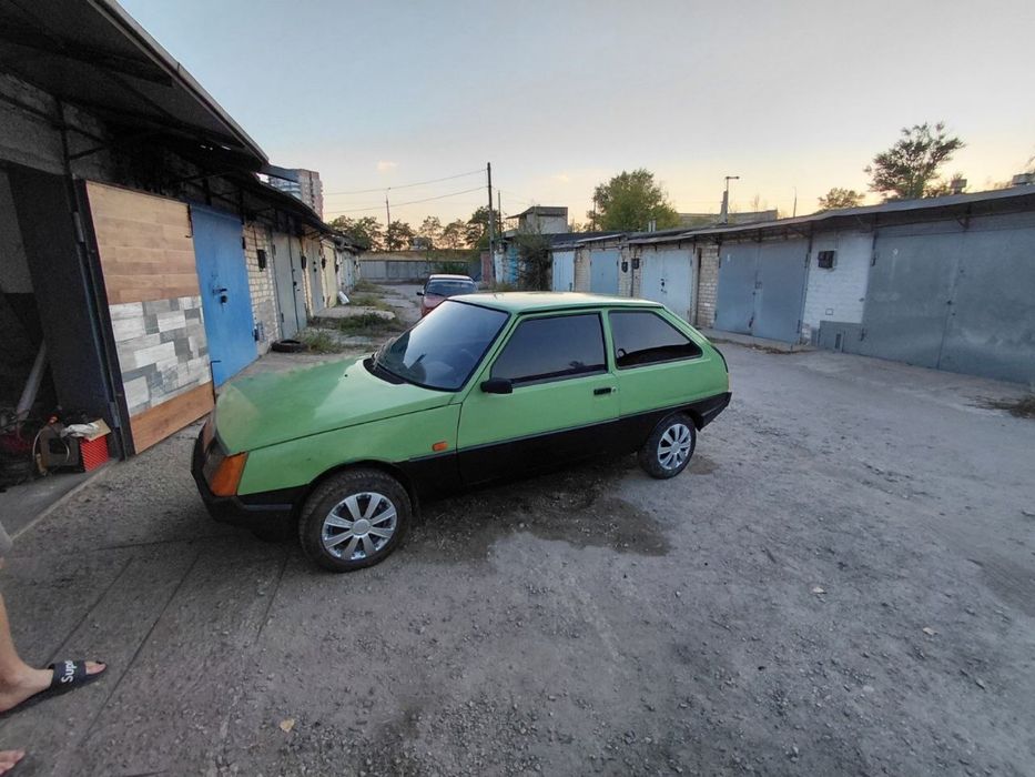 Таврія 1102 в гарному стані