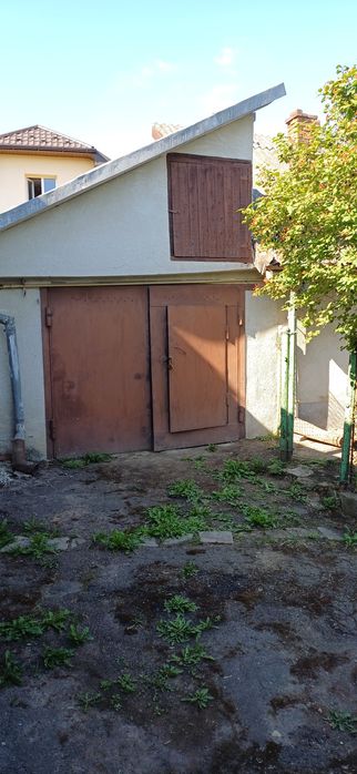 Продам житловий будинок  м.Самбір