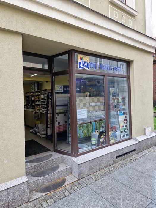 Lokal handlowo-usługowy