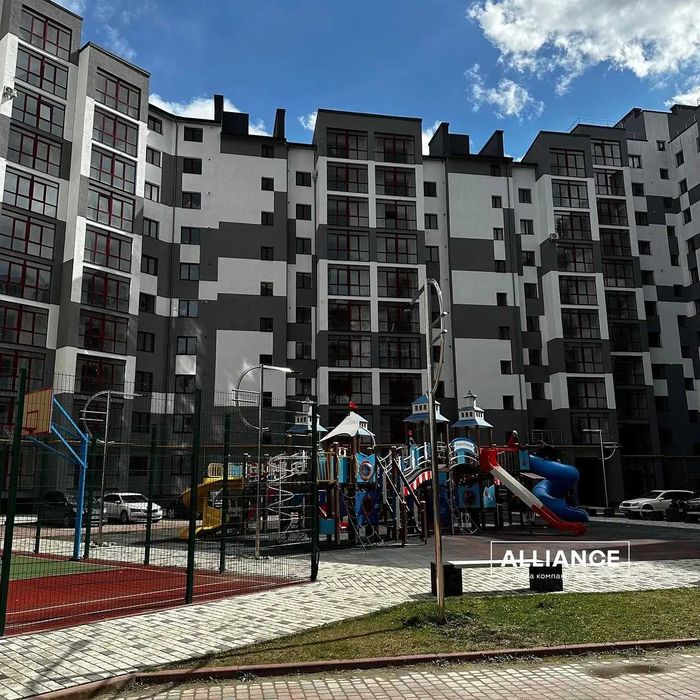 Видова квартира з терасою в якісному ЖК!