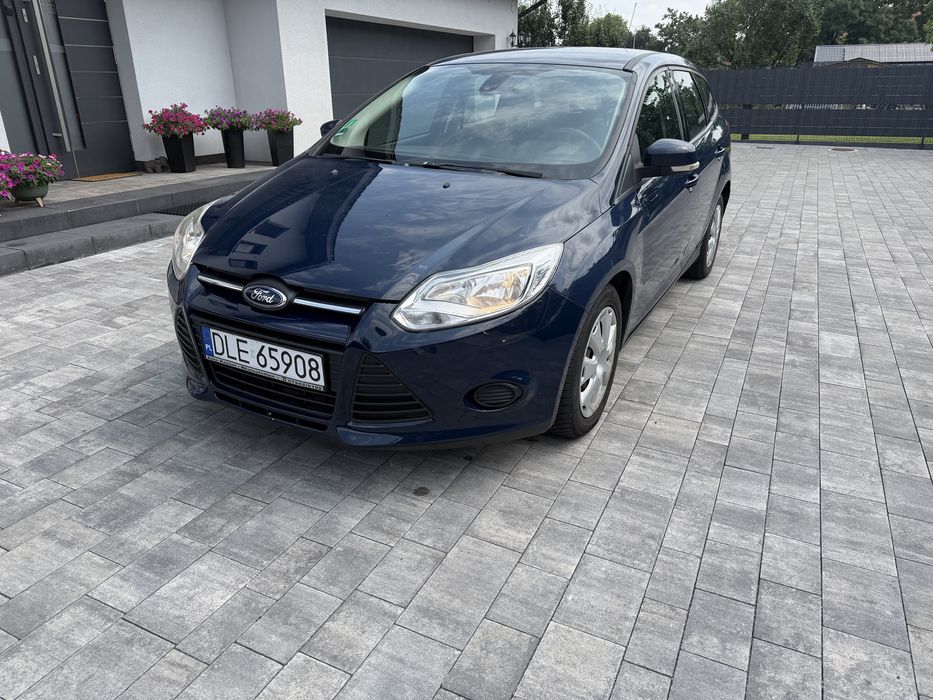 Ford Focus 2013r, 206tys km, klima, tempomat, czujniki parkowania