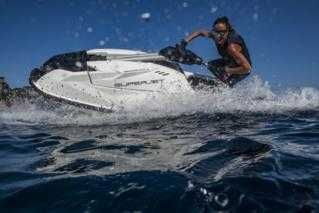 Skuter wodny Yamaha Super Jet SJ1050