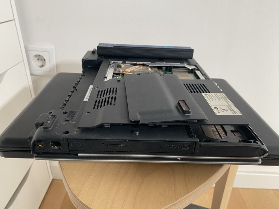 Portátil Acer Aspire 5051