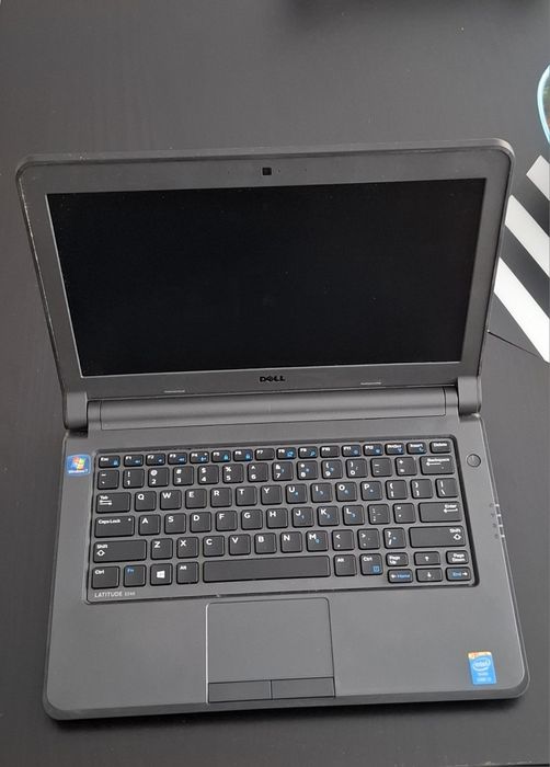 Portátil Dell Latitude 3340