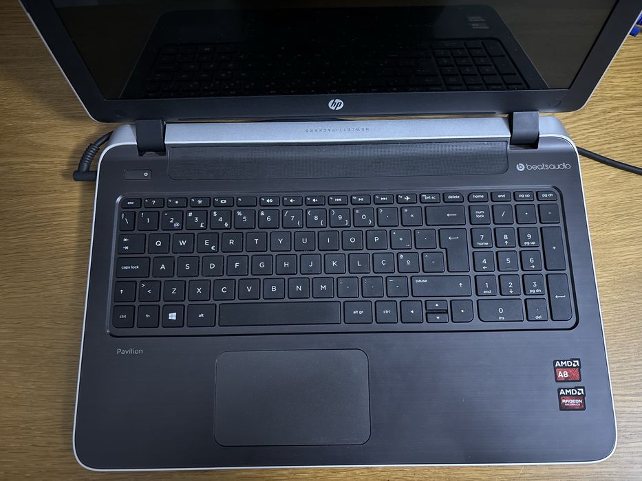 Portatil HP Pavilion