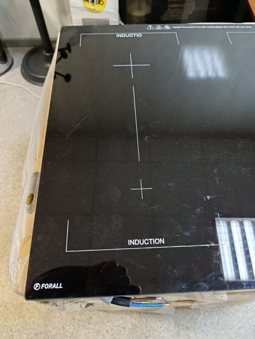 Варочная индукционная плита на запчасти