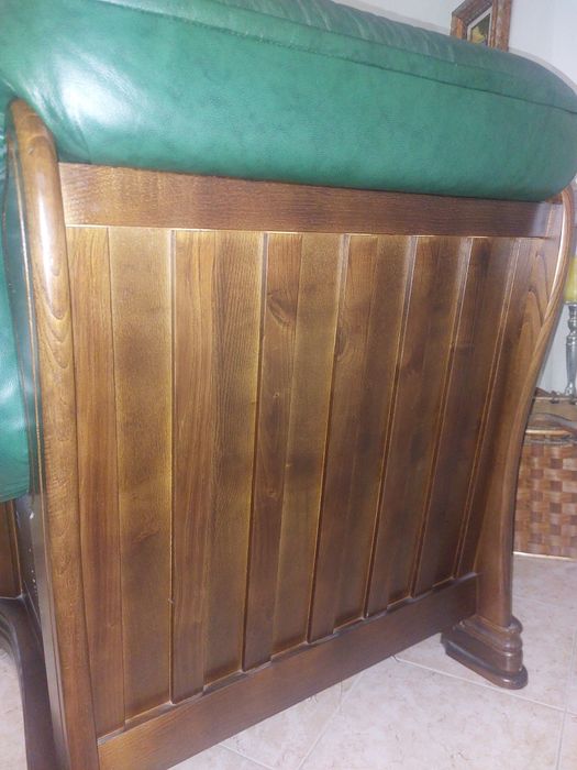 1 sofá robusto pele