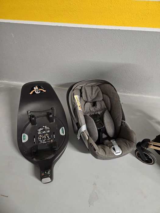 Carrinho e Ovo da Cybex.