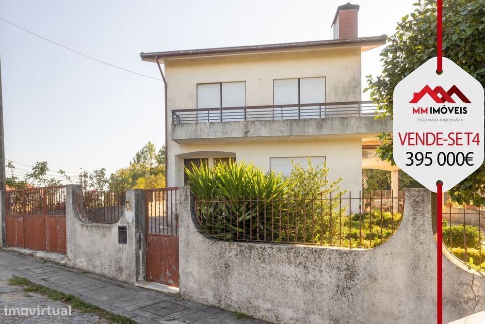 Moradia T4 | 4 Frentes | Lote 450 M²  | Jardim | Garagem | Maia