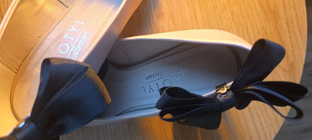 Buty ślubne pudrowy róż
