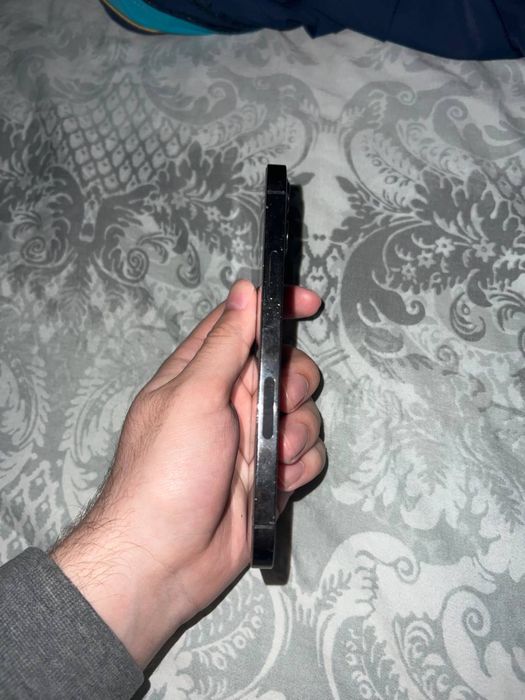 iPhone 12 про 256 гб