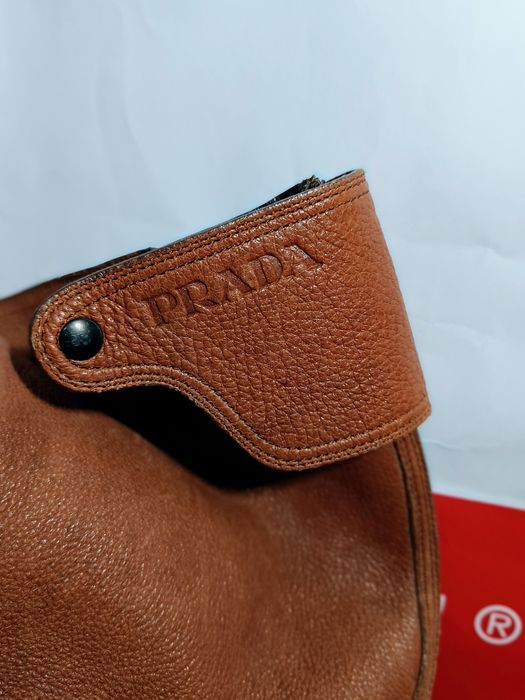 Женские кожанные сапоги Prada оригинал раз .39