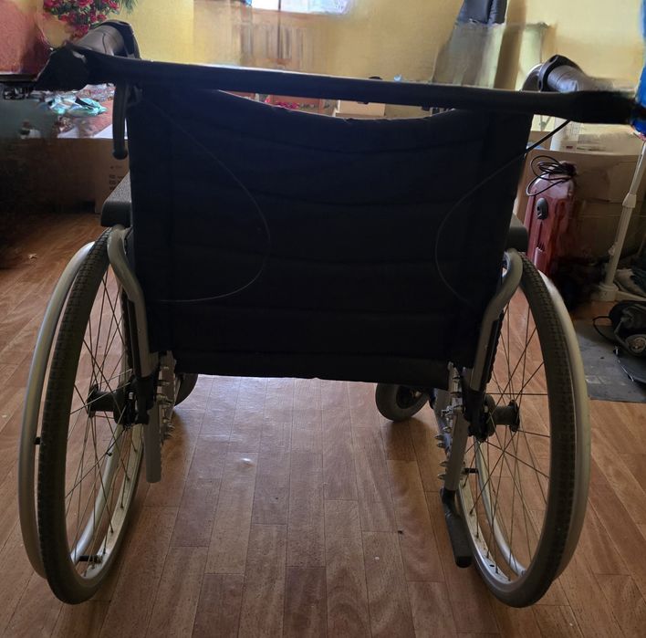 Wózek inwalidzki Vermeiren specjalny aż do 150 kg