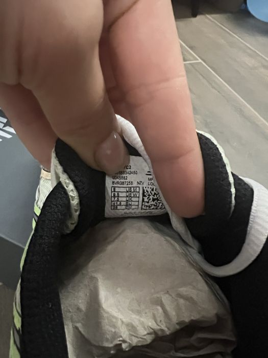 Кросівки new balance