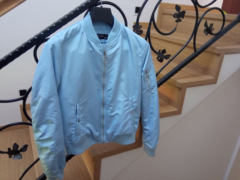 Błękitna bomberka Reserved rozm 36