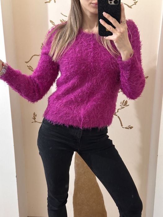 Puchaty sweter / sweterek
