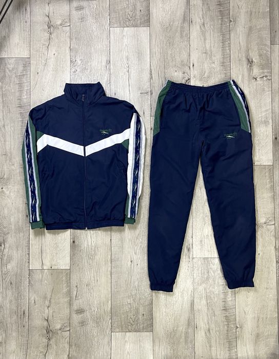 Reebok спортивный костюм M размер винтажный с лампасами синий