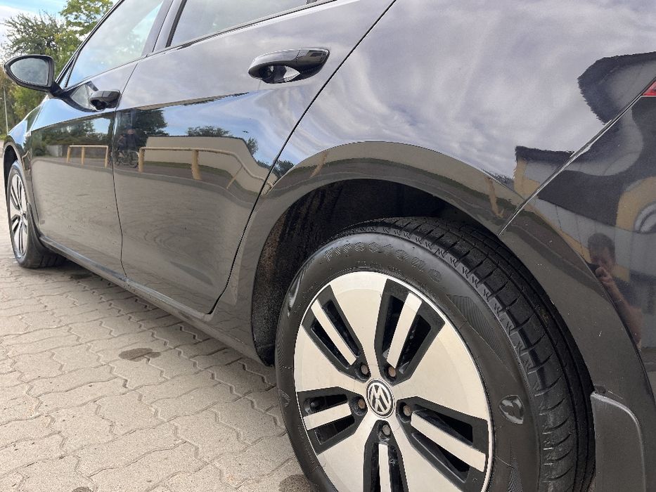 Volkswagen e-Golf 2014 VIN WVWZZZAUZFW900776 фото оголошення 7 з 24