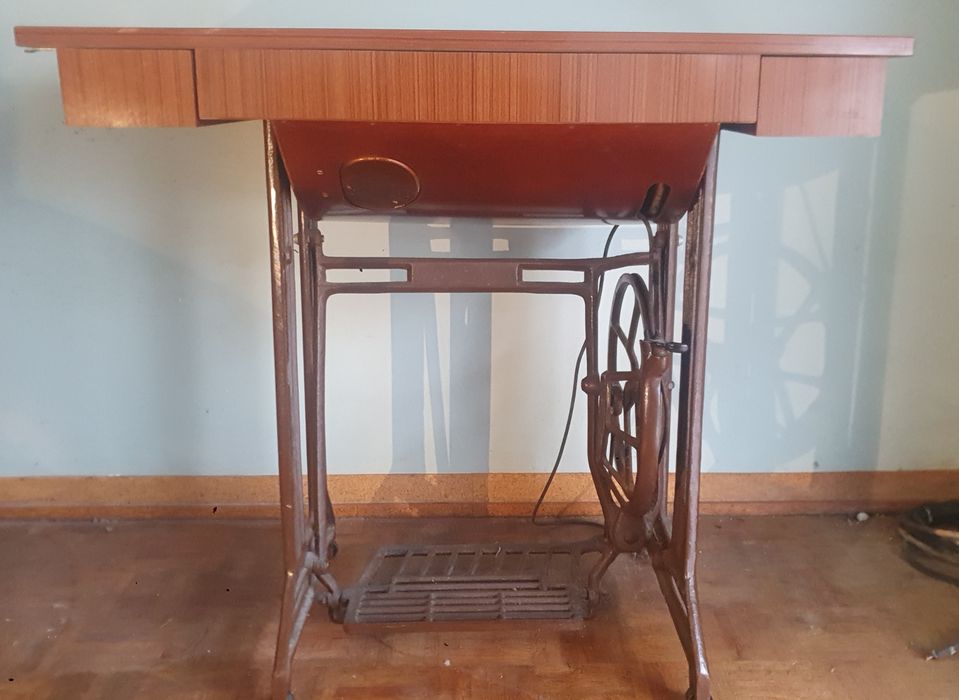 Máquina Singer antiga