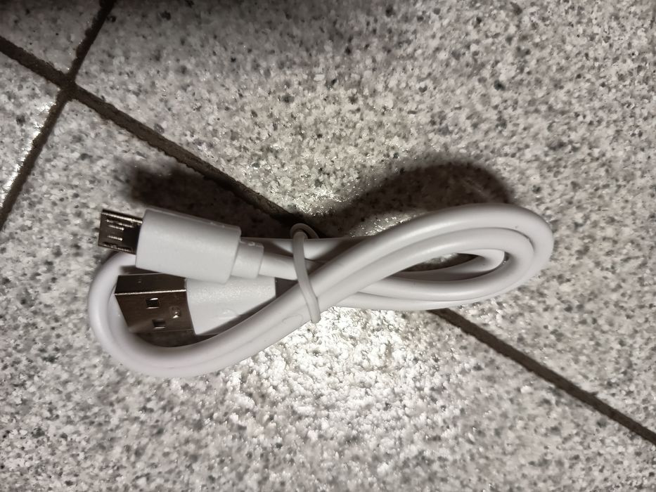 USB A to USB Micro-B Cable446649357346416642
